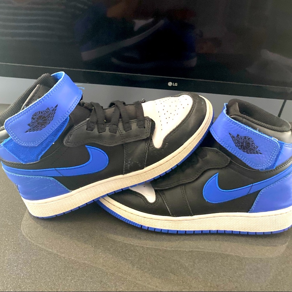 Blue White Black Jordan size 6.0 good used condition